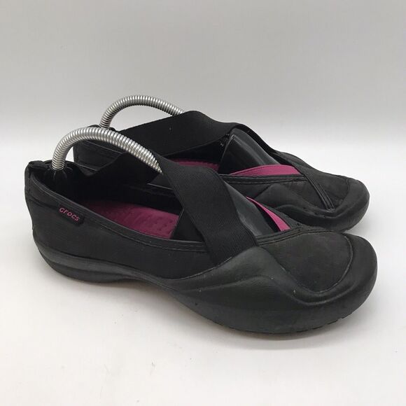 Crocs Molly Slip On Cross Strap Shoes Woman's size 7 Black Casual Comfort Flats - Picture 1 of 10